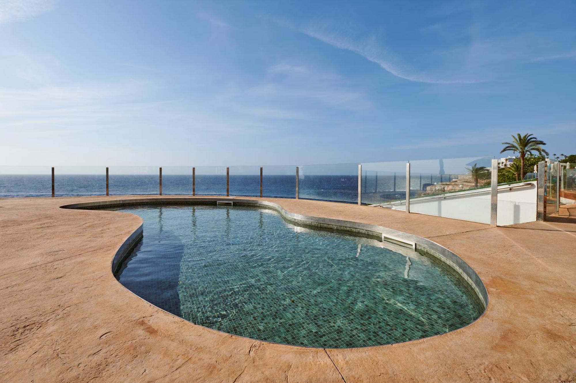 Alua Calas De Mallorca Resort Esterno foto